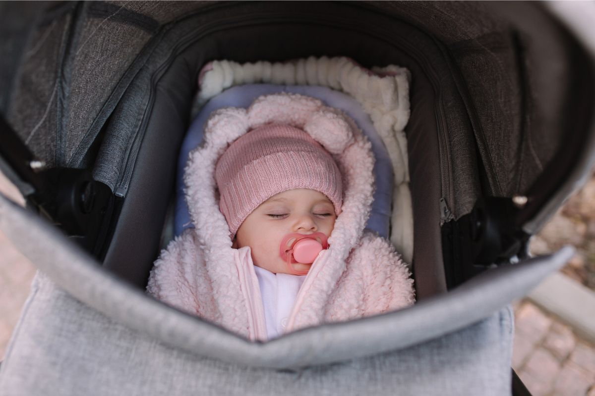 Is It Normal That My Baby Will Only Sleep in the Stroller/Pram?
